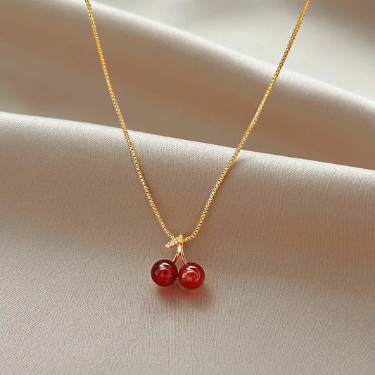 PACH | Gouden Kersenketting Dames – Speels, Elegant & Een Must-Have Detail