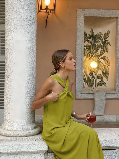 HANNA | Groene Lange Jurk Met Kruishalter & Split – Elegant, Luchtig & Ideaal Voor Warme Dagen