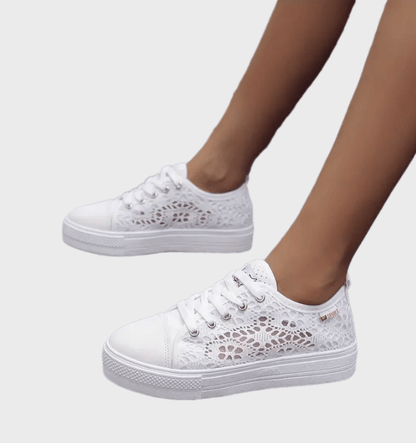 LIV | Luchtige Witte Canvas Lage Sneakers Voor Dames – Tijdloos, Casual & Comfortabel voor de Zomer