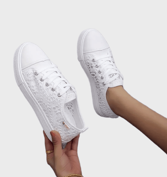 LIV | Luchtige Witte Canvas Lage Sneakers Voor Dames – Tijdloos, Casual & Comfortabel voor de Zomer