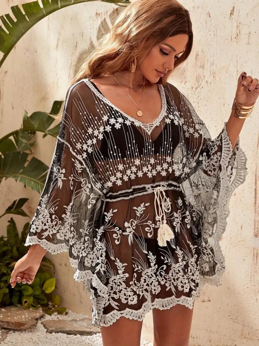 LOÏS | Luchtige Mesh Strand Cover-Up Met Lange Mouwen – Elegant, Comfortabel, Zomers