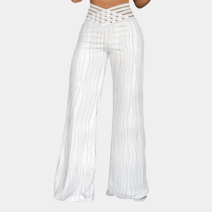 CELINE | Elegante Hoge Taille Broek Met Wijde Pijpen – Zomerklassieker Met Structuur