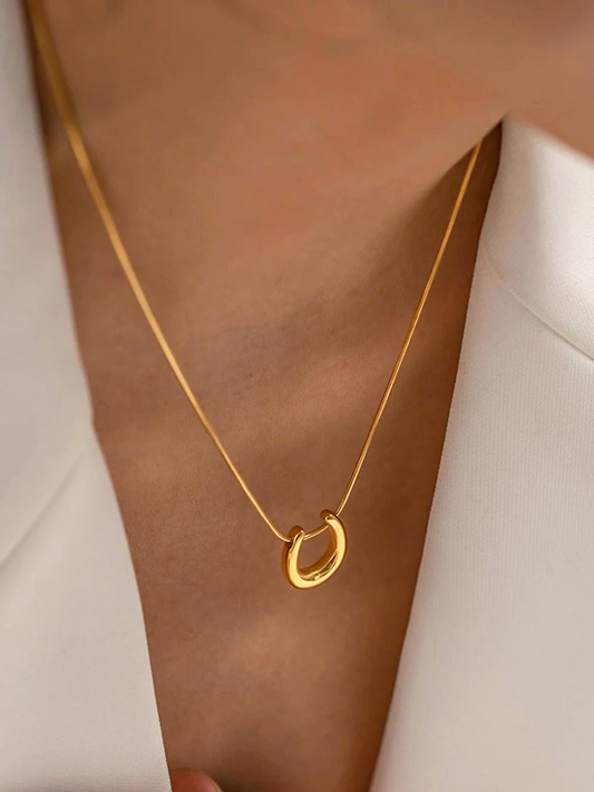 AALTJE | Lucky Hoefijzer Ketting Voor Dames Goud – 18K Gold Plated, Tijdloos, Betekenisvol