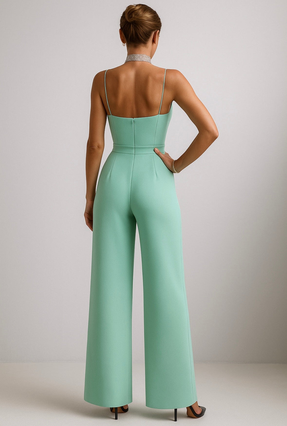 LONNE | Geplooide Jumpsuit Met Spaghetti Bandjes - Slank, Sierlijk & Elegant