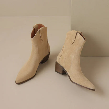 Elegante Suède Cowboylaarzen Met Lage Hak | Stijlvolle Everyday Western Look