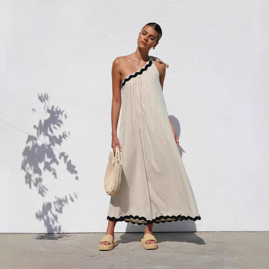 MILA | One Shoulder Maxi Jurk Voor Dames met Zwarte Kartel Randjes – Relaxed, Elegant & Luchtig