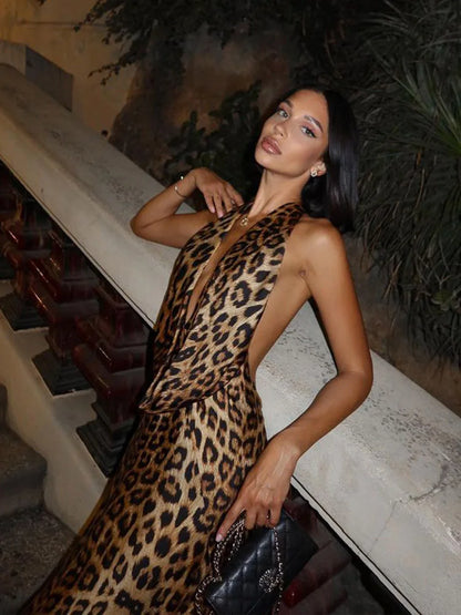 LÉANA | Bodycon Maxi Jurk Met Dierenprint En Lage Rug – Gedurfd, Elegant, Comfortabel