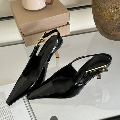 CHA | Lage Hak Voor Dames Met Riem/Gesp Design