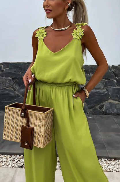 NOELLE | Satin Flower Jumpsuit – Stralend, Trendy & Uniek!