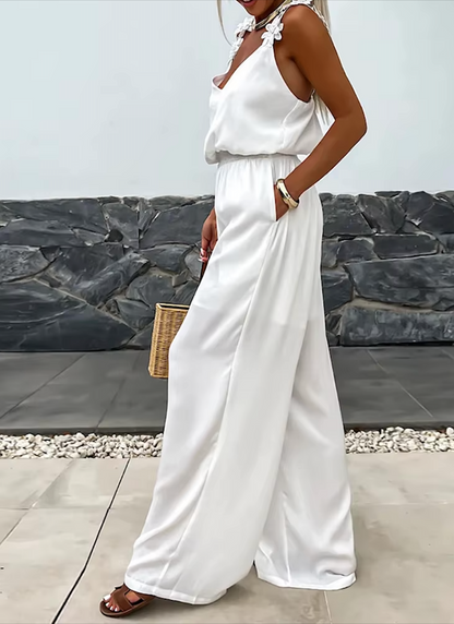NOELLE | Satin Flower Jumpsuit – Stralend, Trendy & Uniek!