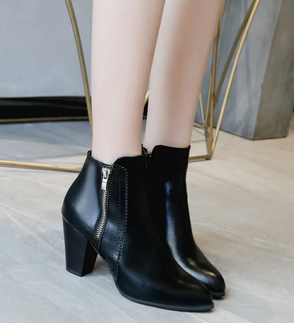 SUZETTE | Dames Enkellaarsjes Met Hak – Elegant, Comfortabel, Veelzijdig