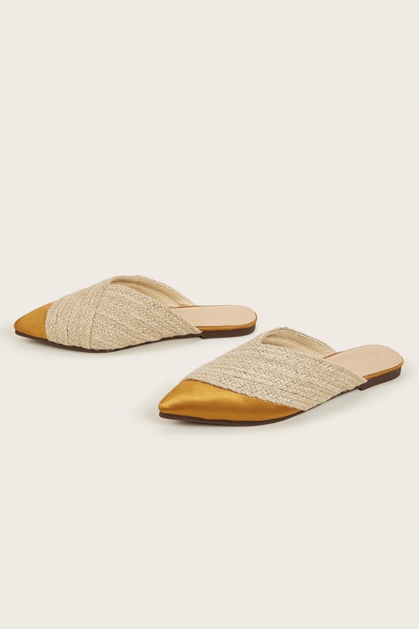 APPHIA | Dames Satijnen Gevlochten Slippers in Rietlook - Zomers, Comfortabel & Elegant