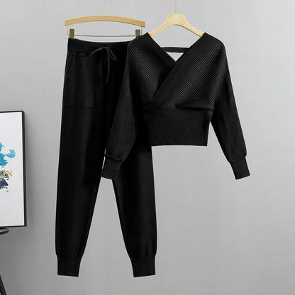 ILONA | Gebreide Joggerset Voor Dames Met Gekruiste Damestrui – Flatterend, Comfortabel & Casual-Chic Voor Elke Dag