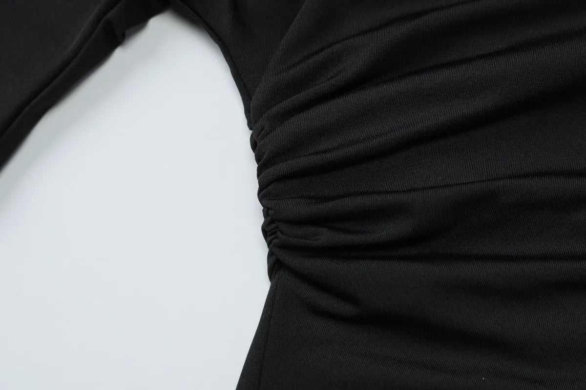 YARA | One Shoulder Top Voor Dames met Gouden Accent – Elegantie met een Edge