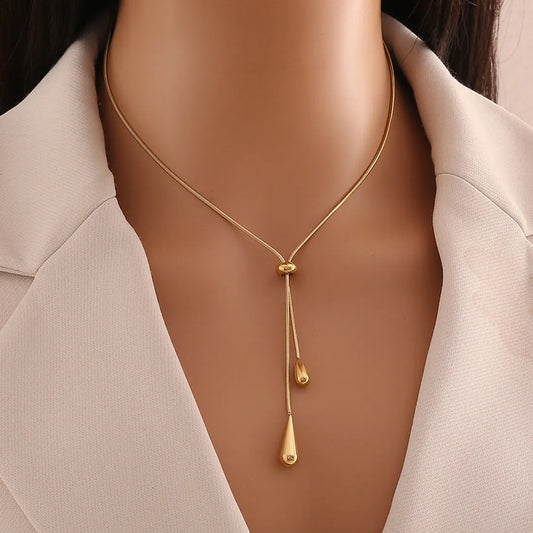 YARA | Elegante Goudkleurige Dames Ketting met Druppelvormige Hangers