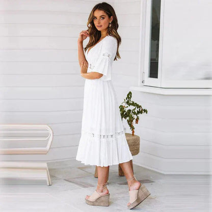 EMMA | Witte Midi Zomerjurk Met Kanten Details En A-Lijn Snit – Licht, Romantisch, Vrouwelijk