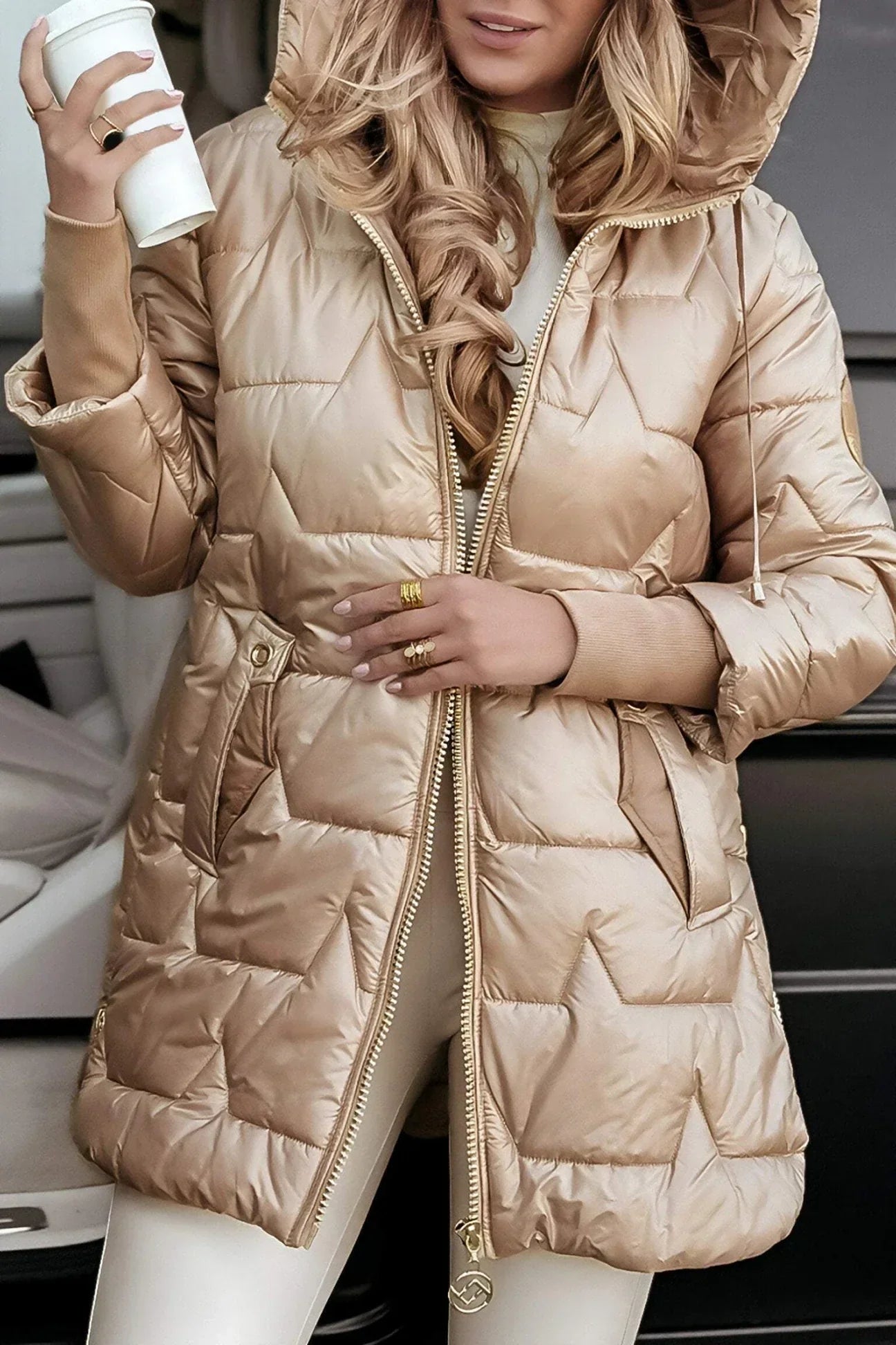 Gewatteerde Dames Winterjas Met Capuchon | Warmte, Bescherming & Luxe Look