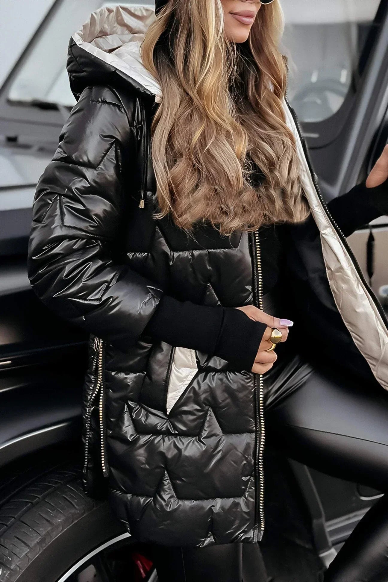 Gewatteerde Dames Winterjas Met Capuchon | Warmte, Bescherming & Luxe Look