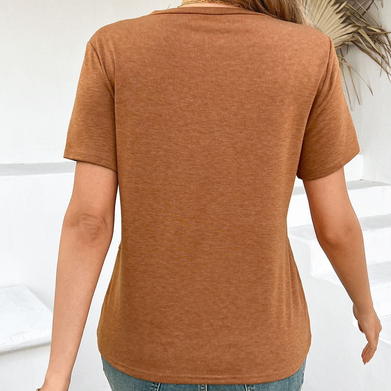 LAIA | Katoenen Dames-T-Shirt Met Decoratieve Stiksels – Casual, Modern & Comfortabel Voor Elke Dag