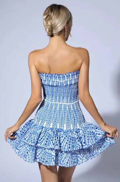 DOLCE | Strapless Zomerjurk Met Borduursel in Blauw – Elegant, Luchtig & Verfijnd!