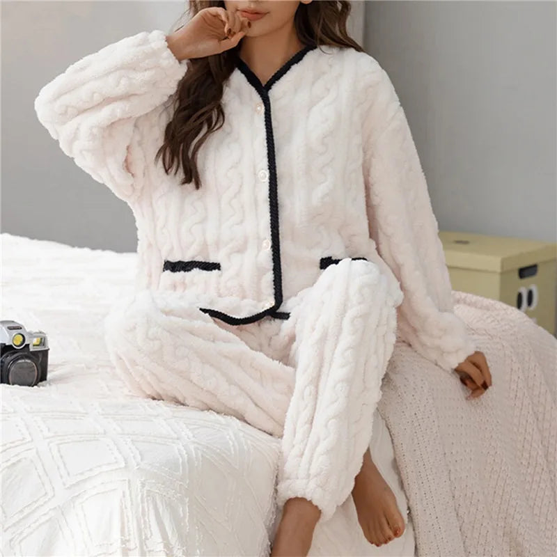 Dames Pyjama-Set | Klassiek, Stijlvol, Warm En Tijdloos Voor De Winter