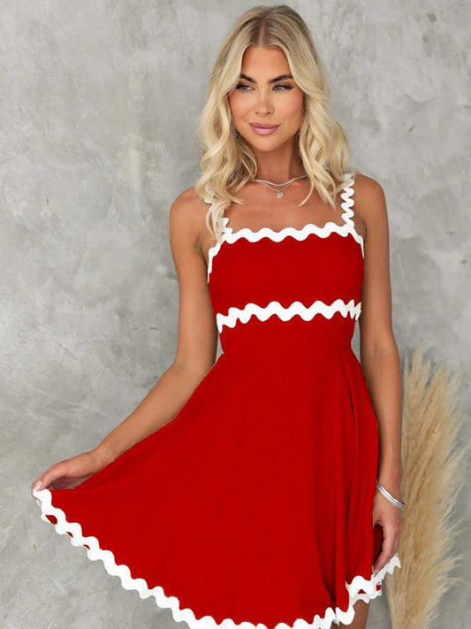 NAOMI | Zomerse flared Jurk met Klassieke Biezen