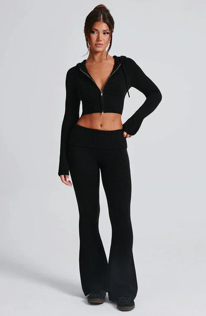 LIVIA | Gebreide Cropped Hoodie Dames Set Met Flare Legging – Comfortabel, Trendy & Ideaal Voor Casual Dagen