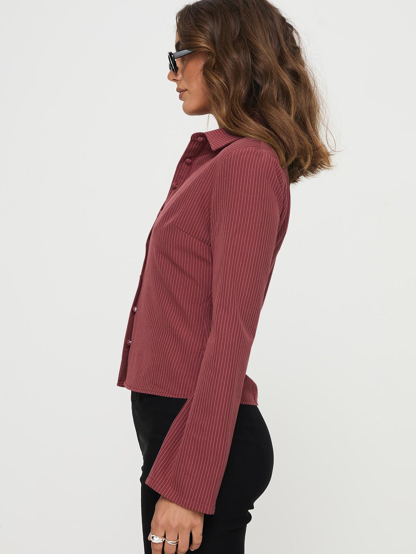 VIOLET | Flared Cuff Blouse – Elegant, Chic & Tijdloos